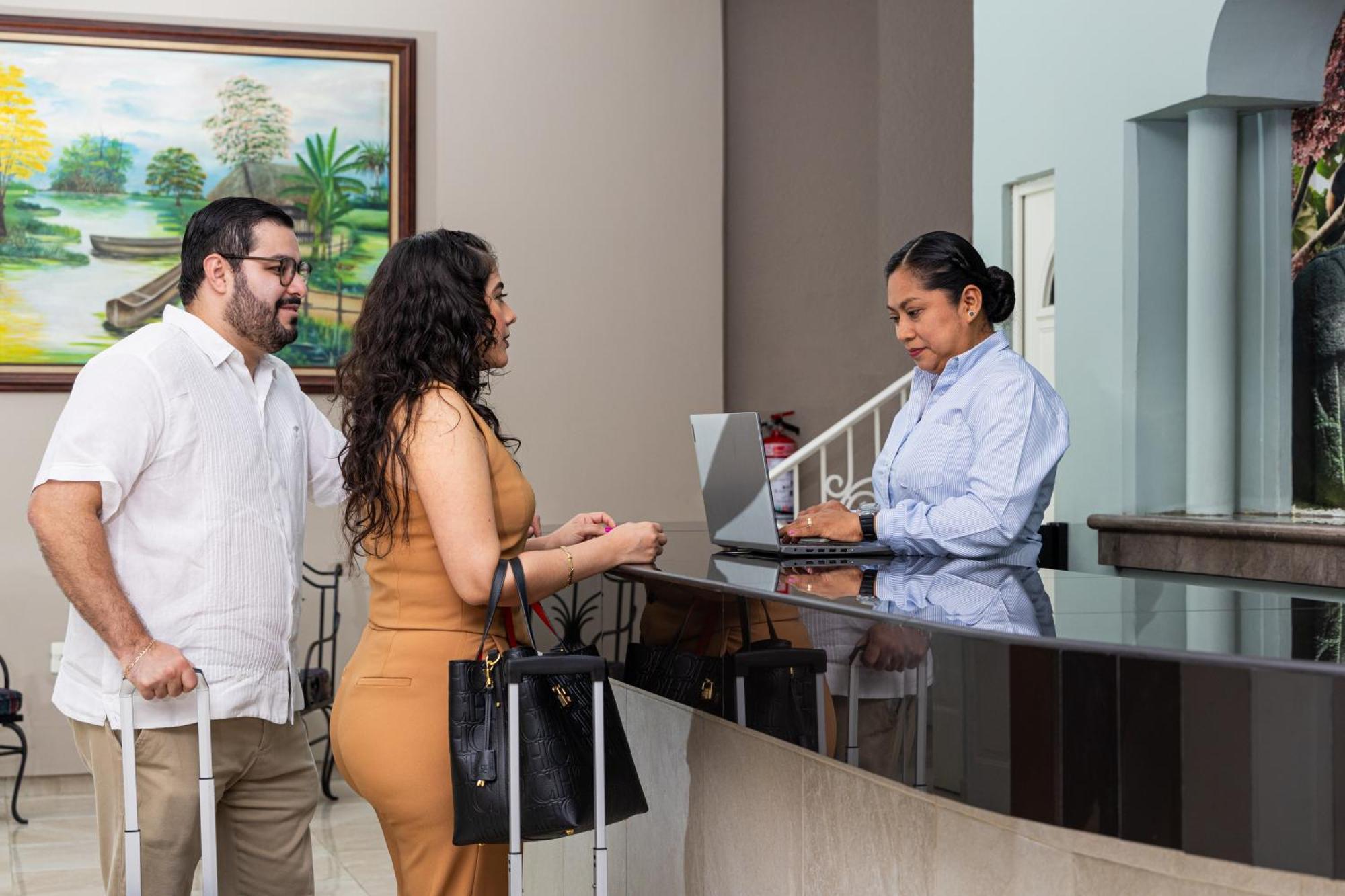 Hotel San Juan Centro Villahermosa Esterno foto